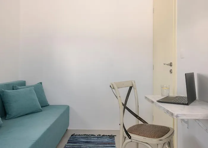 Pebble Summer House * Alikí