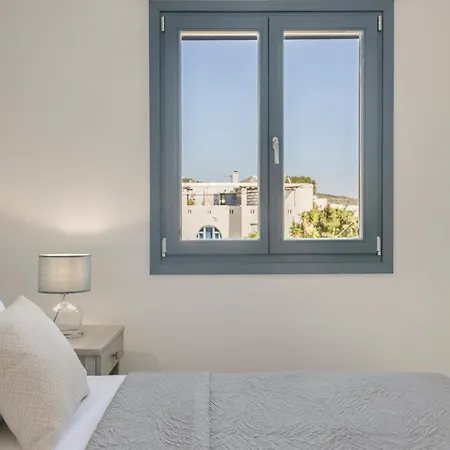 Pebble Summer House Alikí