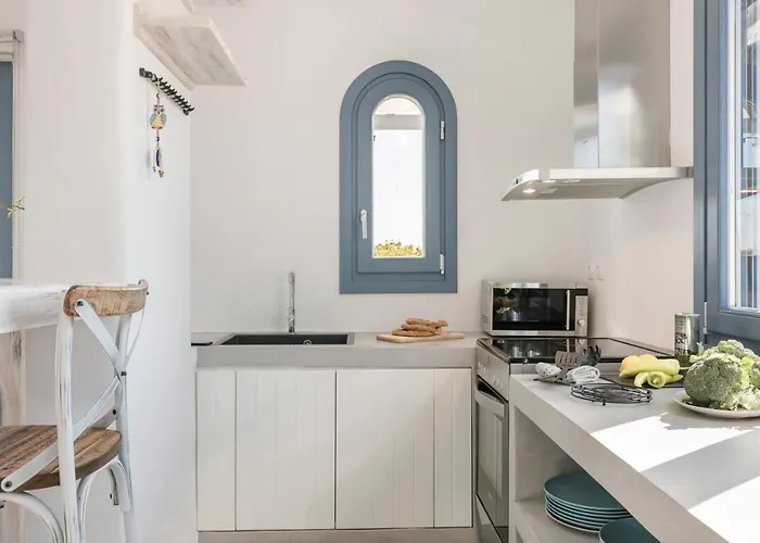 Pebble Summer House * Alikí